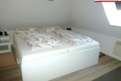 Schlafzimmer im DG.,