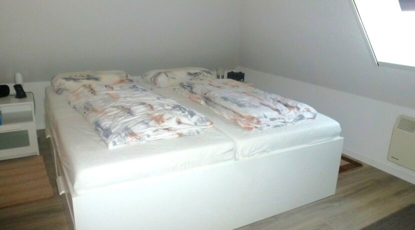 Schlafzimmer im DG.,