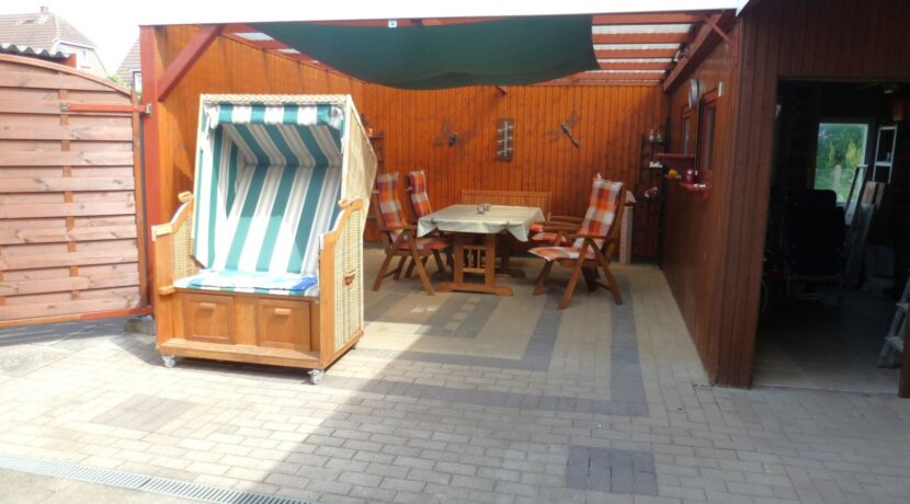 überdachte Terrasse