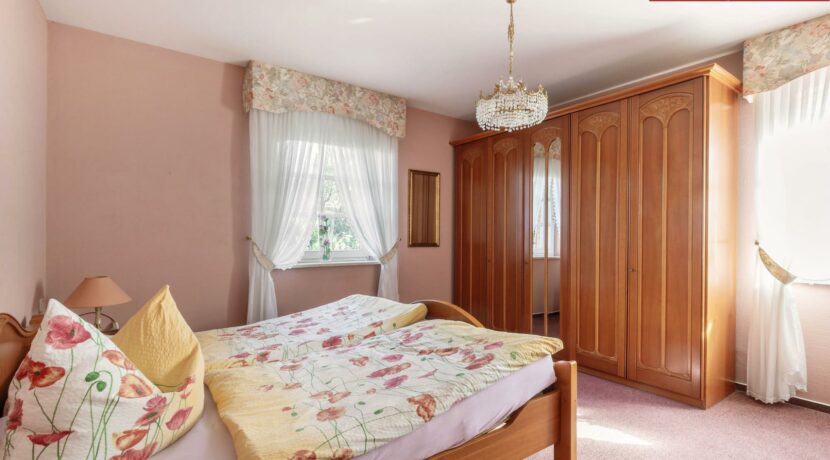 Schlafzimmer im EG.,